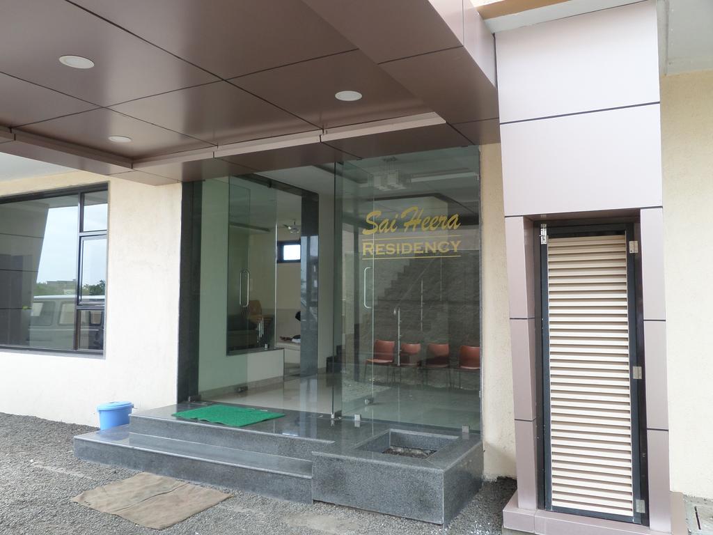 舍地 Sai Heera Residency酒店 外观 照片